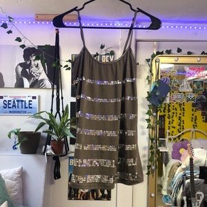 Rue21 size large y2k grey sequin tank top